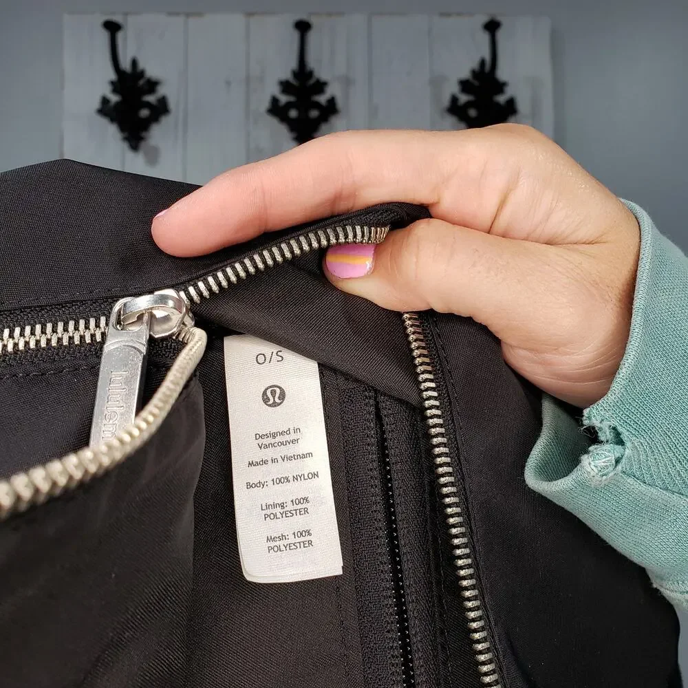 Lululemon City Adventurer Backpack Mini 11L Black Nylon EUC